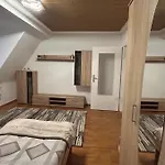 Mia Ein Fuer 2 Personen In Eine Wg *