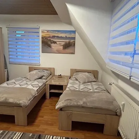 Mia Ein Fuer 2 Personen In Eine Wg Оберхаузен