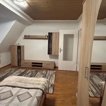 Mia Ein Fuer 2 Personen In Eine Wg *