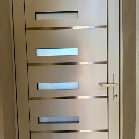 Mia Ein Für 2 Personen In Eine Wg Apartment *
