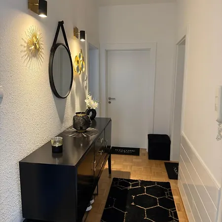 Mia Ein Für 2 Personen In Eine Wg Oberhausen (North Rhine-Westphalia)