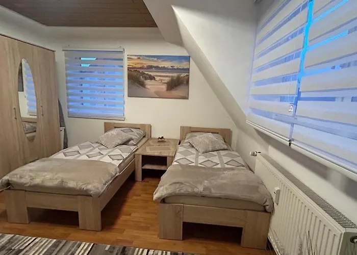 Mia Ein Fuer 2 Personen In Eine Wg Oberhausen (North Rhine-Westphalia)