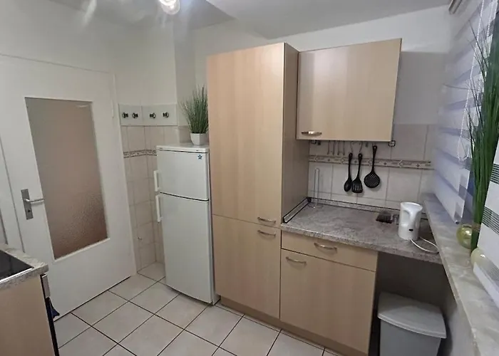 Mia Ein Fuer 2 Personen In Eine Wg