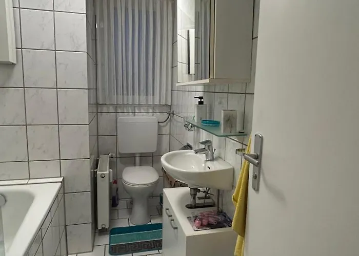 Mia Ein Fuer 2 Personen In Eine Wg Lejlighed Oberhausen (North Rhine-Westphalia)