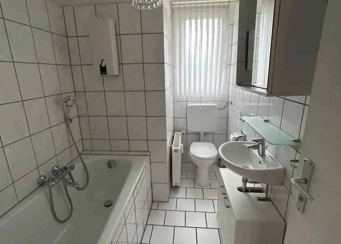 Mia Ein Fuer 2 Personen In Eine Wg * Oberhausen (North Rhine-Westphalia)