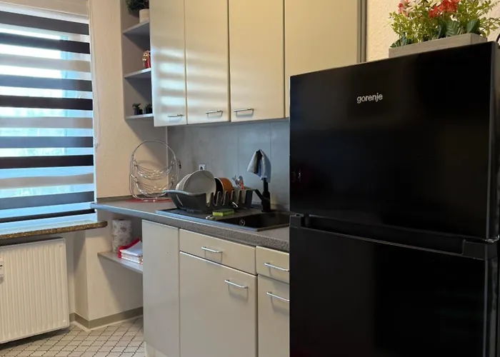 Mia Ein Fuer 2 Personen In Eine Wg * Oberhausen (North Rhine-Westphalia)